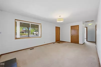1711 SW 17th Street, Redmond, OR 97756 - Photo 4