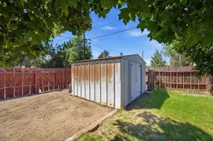 1711 SW 17th St, Redmond, OR 97756 - Photo 36