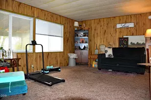 19 Ames St, Madras, OR 97741 - Photo 2