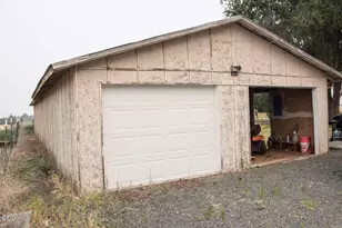 19 Ames St, Madras, OR 97741 - Photo 14