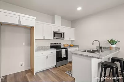 2024 Sunset Drive #4, Medford, OR 97501 - Photo 6