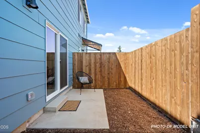 2024 Sunset Drive #4, Medford, OR 97501 - Photo 12