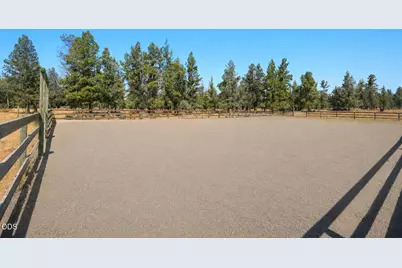 69175 Holmes Road, Sisters, OR 97759 - Photo 40