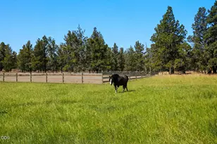 69175 Holmes Rd, Sisters, OR 97759 - Photo 42