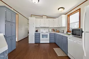 2806 Front St, Malin, OR 97632 - Photo 8