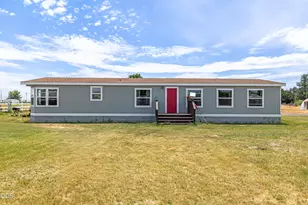 2806 Front St, Malin, OR 97632 - Photo 34