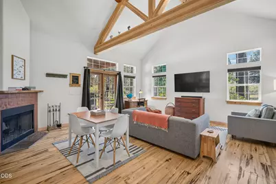 17075 Pasadena Road, Bend, OR 97707 - Photo 48