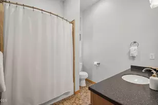 17075 Pasadena Rd, Bend, OR 97707 - Photo 26