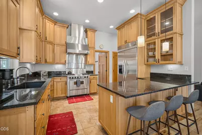 17075 Pasadena Road, Bend, OR 97707 - Photo 14