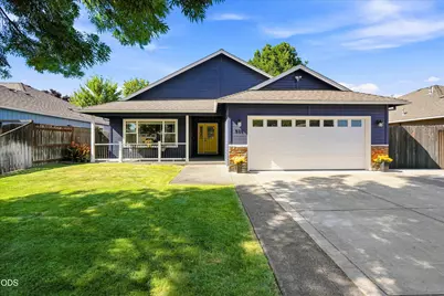 980 Willowdale Avenue, Medford, OR 97501 - Photo 2