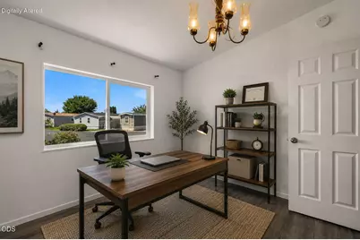 1515 NW Fir Avenue #UNIT 65, Redmond, OR 97756 - Photo 6