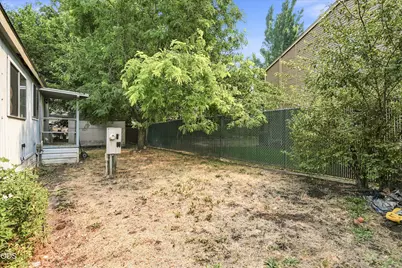 222 Meadow Lane, Eagle Point, OR 97524 - Photo 28