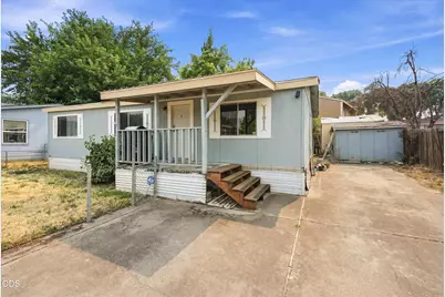 222 Meadow Lane, Eagle Point, OR 97524 - Photo 1