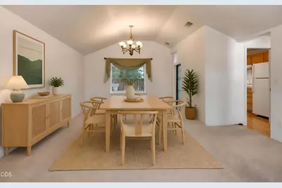 1057 Brookdale Avenue, Medford, OR 97504 - Photo 10