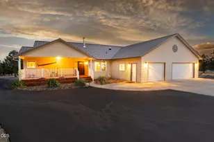 9503 SE Ridge View Rd, Prineville, OR 97754 - Photo 2