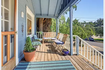 363 Beach Street, Ashland, OR 97520 - Photo 6