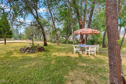 9561 Hwy-140, Eagle Point, OR 97524 - Photo 50