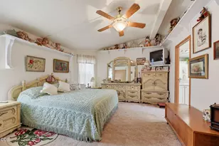9561 Hwy-140, Eagle Point, OR 97524 - Photo 28