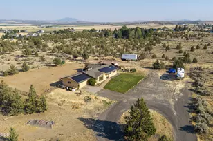 105 SE Barber Rd, Madras, OR 97741 - Photo 36