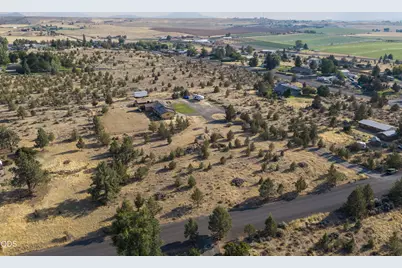 105 SE Barber Road, Madras, OR 97741 - Photo 38