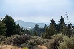 105 SE Barber Rd, Madras, OR 97741 - Photo 38