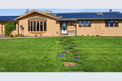 105 SE Barber Road, Madras, OR 97741 - Photo 2