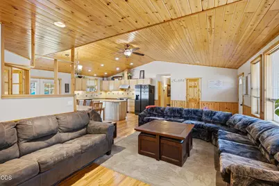 15956 Mt View Lane, La Pine, OR 97739 - Photo 8