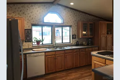 1001 SE 15th Street #12, Bend, OR 97702 - Photo 18