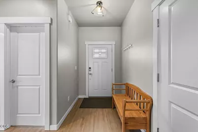608 Nobility Drive, Medford, OR 97501 - Photo 26