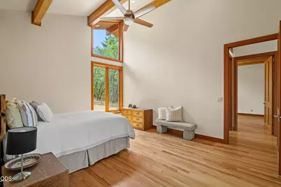 616 Mountain Paradise Drive, Grants Pass, OR 97526 - Photo 18