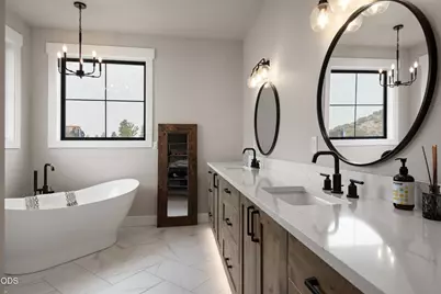 70041 Annies Drive, Sisters, OR 97759 - Photo 24