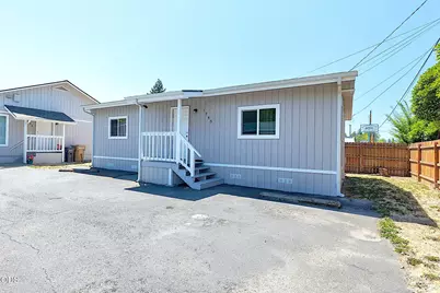 1741 Rogue River Highway, Grants Pass, OR 97527 - Photo 26