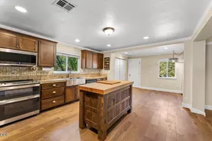 3889 Williams Hwy, Grants Pass, OR 97527 - Photo 6