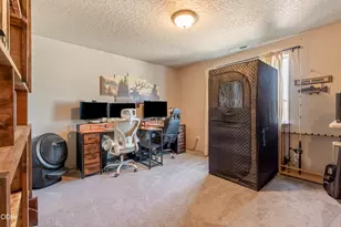 16400 Cassidy Ct, La Pine, OR 97739 - Photo 18