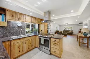 54440 Huntington Rd, Bend, OR 97707 - Photo 8