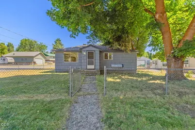 810 Wocus Street, Klamath Falls, OR 97601 - Photo 6