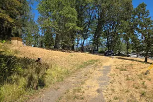 4618 Redwood Ave, Grants Pass, OR 97527 - Photo 32
