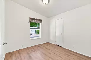 10 E South Stage Rd, Medford, OR 97501 - Photo 22
