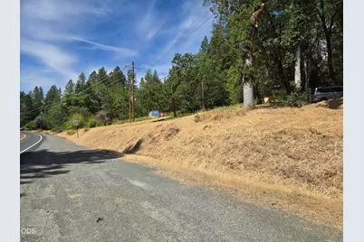 4618 Redwood Avenue, Grants Pass, OR 97527 - Photo 20