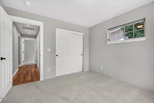 83 Hidden Valley Dr, Eagle Point, OR 97524 - Photo 28