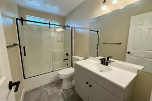 2607 Castle Cir, White City, OR 97503 - Photo 32