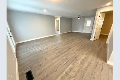 2607 Castle Circle, White City, OR 97503 - Photo 18