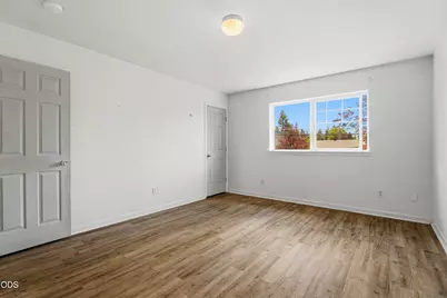 740 E Cascade Avenue, Sisters, OR 97759 - Photo 22