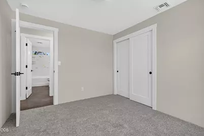 172 Sandlewood Drive, Medford, OR 97501 - Photo 14