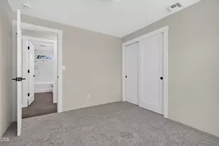 172 Sandlewood Dr, Medford, OR 97501 - Photo 14