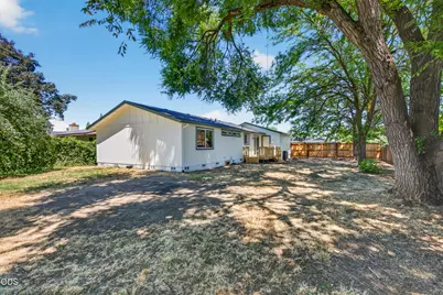 172 Sandlewood Drive, Medford, OR 97501 - Photo 26