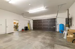 6570 Old Fort Rd, Klamath Falls, OR 97601 - Photo 90