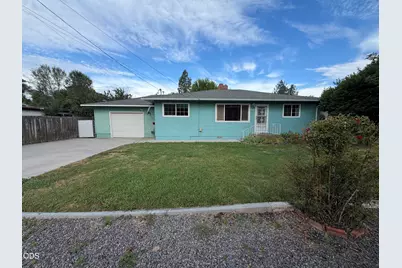 1630 Etna Street, Klamath Falls, OR 97603 - Photo 1