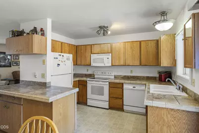 16664 Pine Tree Lane, Sisters, OR 97759 - Photo 10
