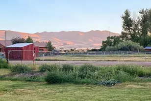 1050 S Bridge St, Prairie City, OR 97869 - Photo 2